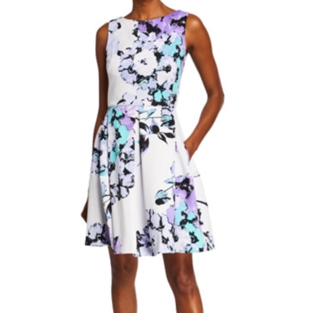 🎁🌸Neiman Marcus Floral Dress🌸🎁